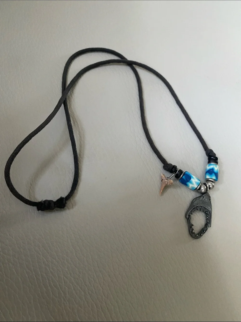 Shark Tooth Jaws rope Necklace